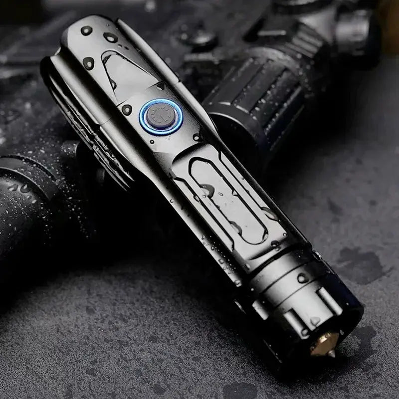 Linterna Tactica XML 12 299900Lumens