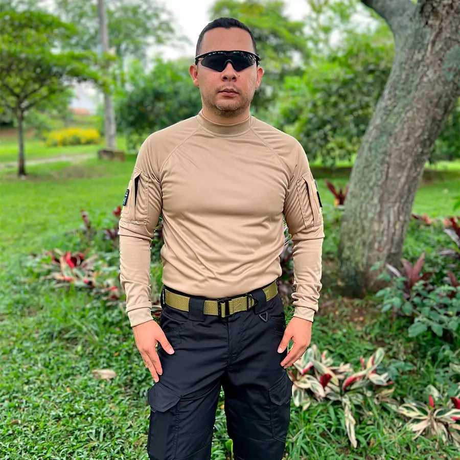 Buzo Tactico Licrado Beige