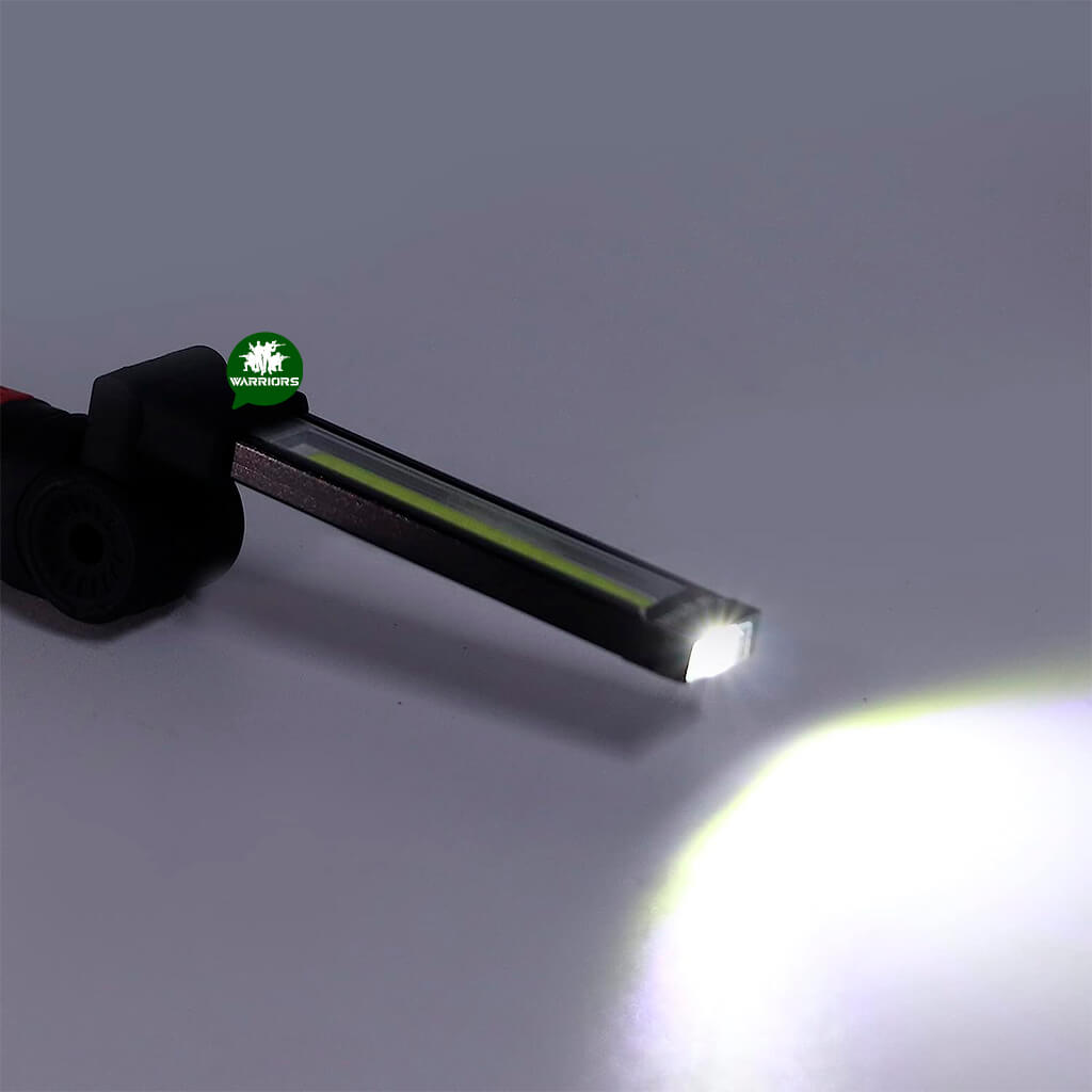 Linterna Grande Recargable USB W52