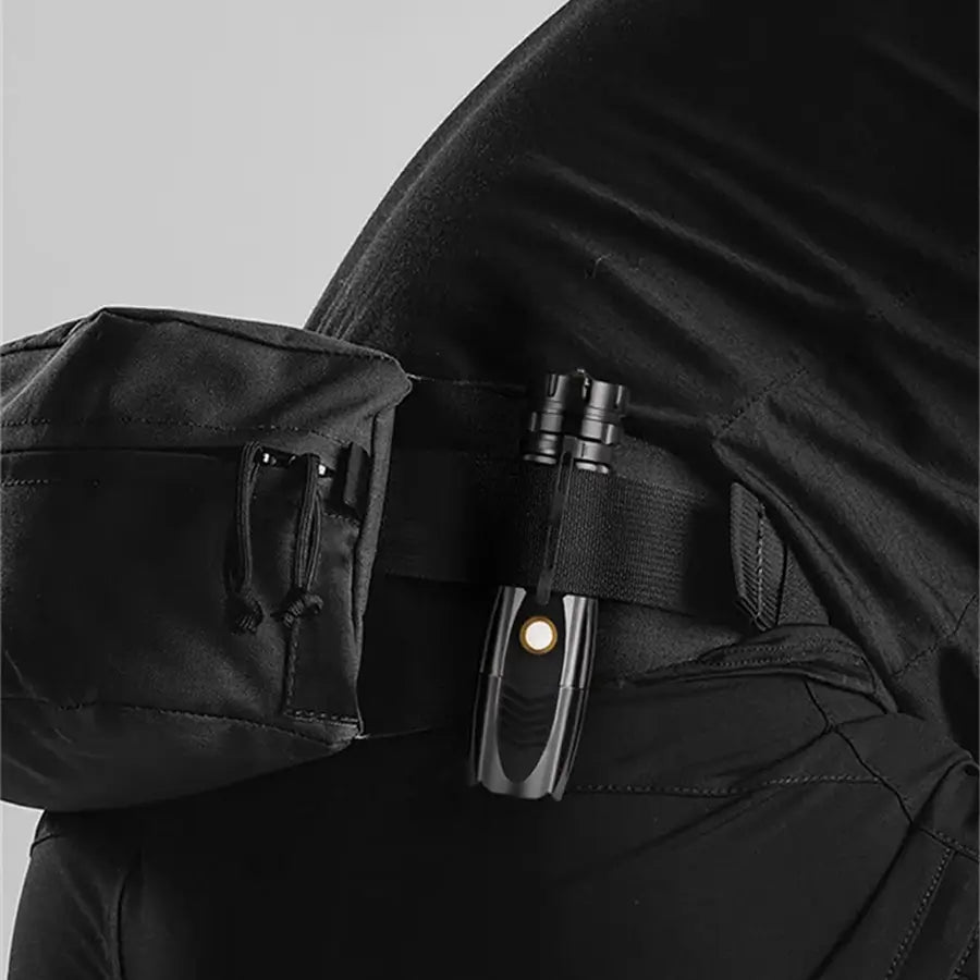 Linterna Tactica XML 12 299900Lumens