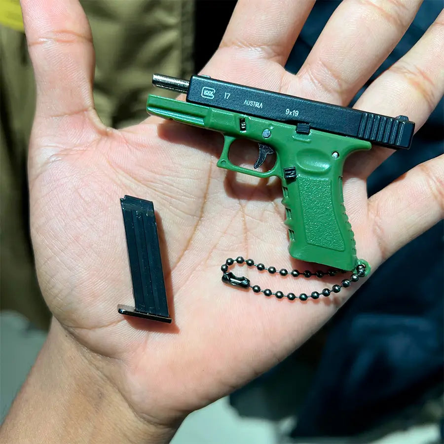 Llavero Pistola Retractil 555-4 Verde
