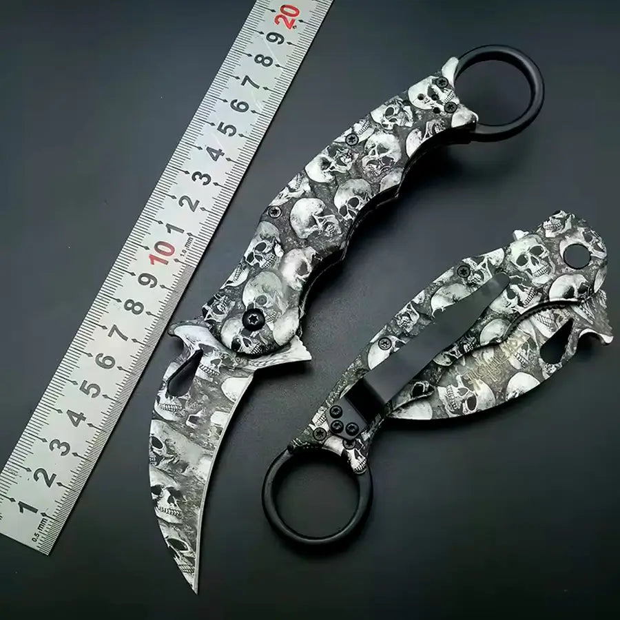 Navaja Karambit Calaveras Blanco