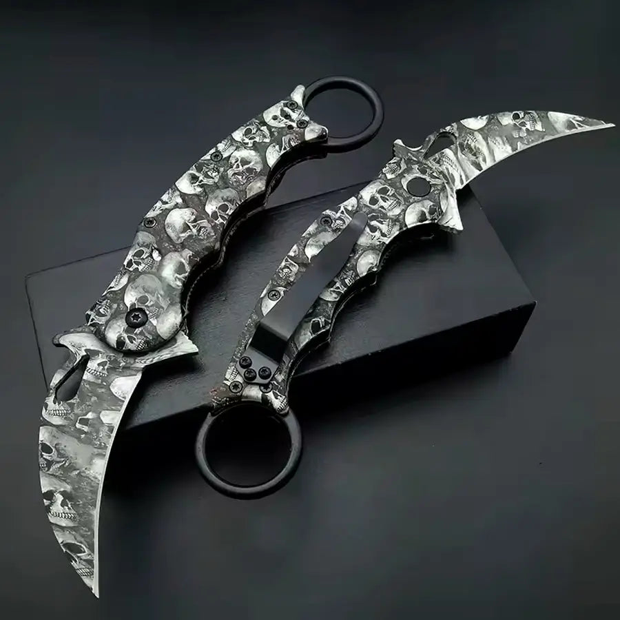 Navaja Karambit Calaveras Blanco