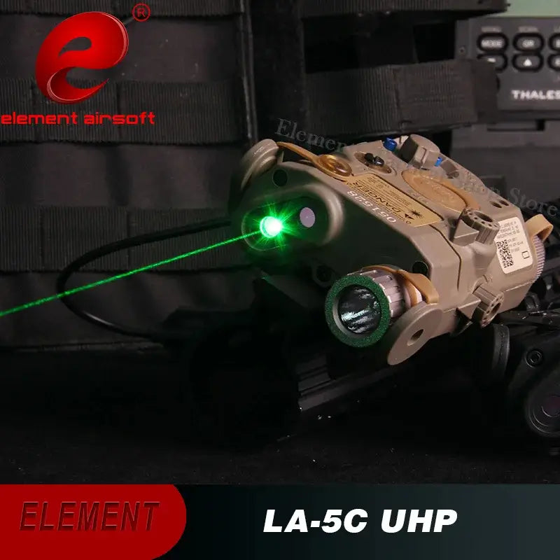 PEQ 15 Laser Verde 120315 Kaki