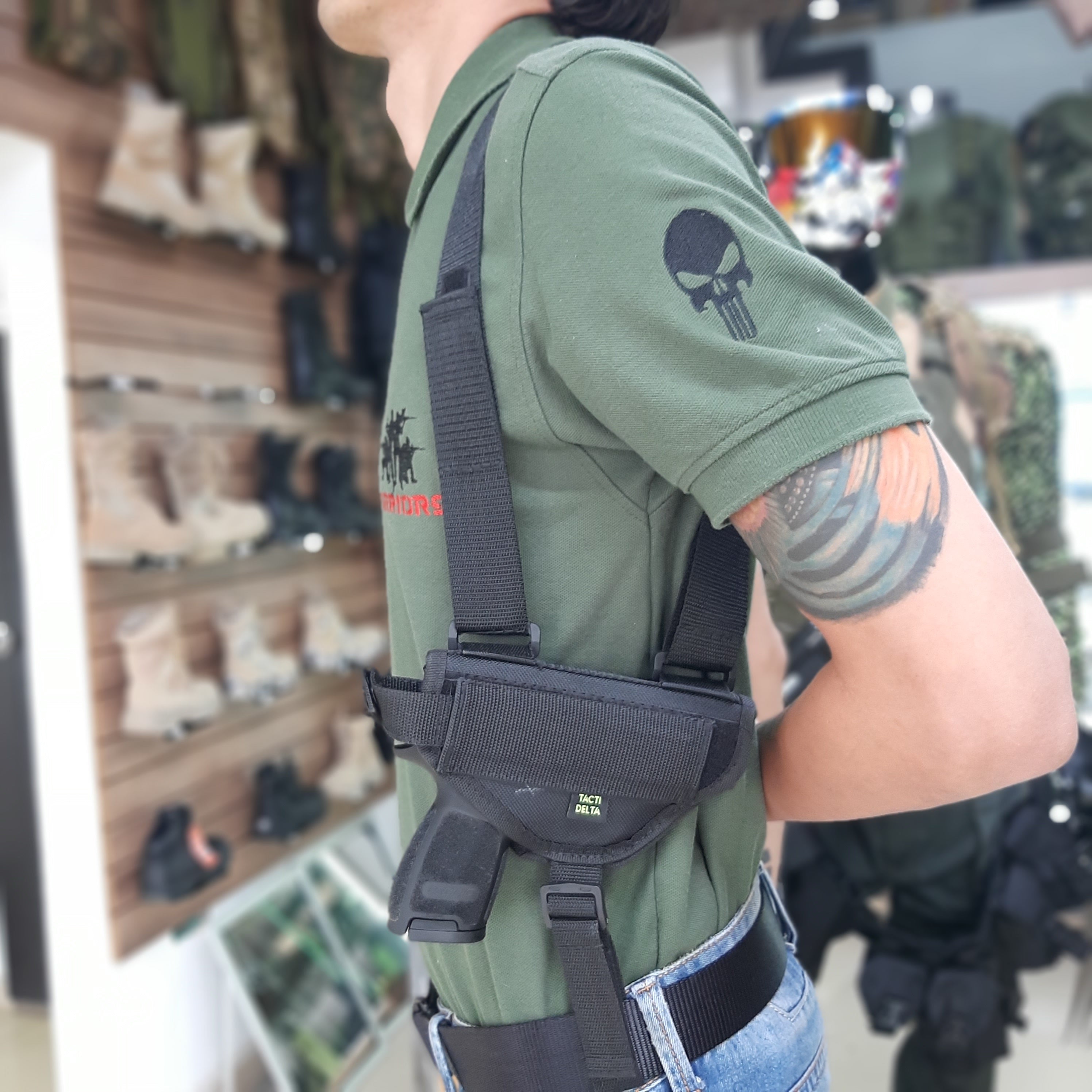 Sobaquera cruzada