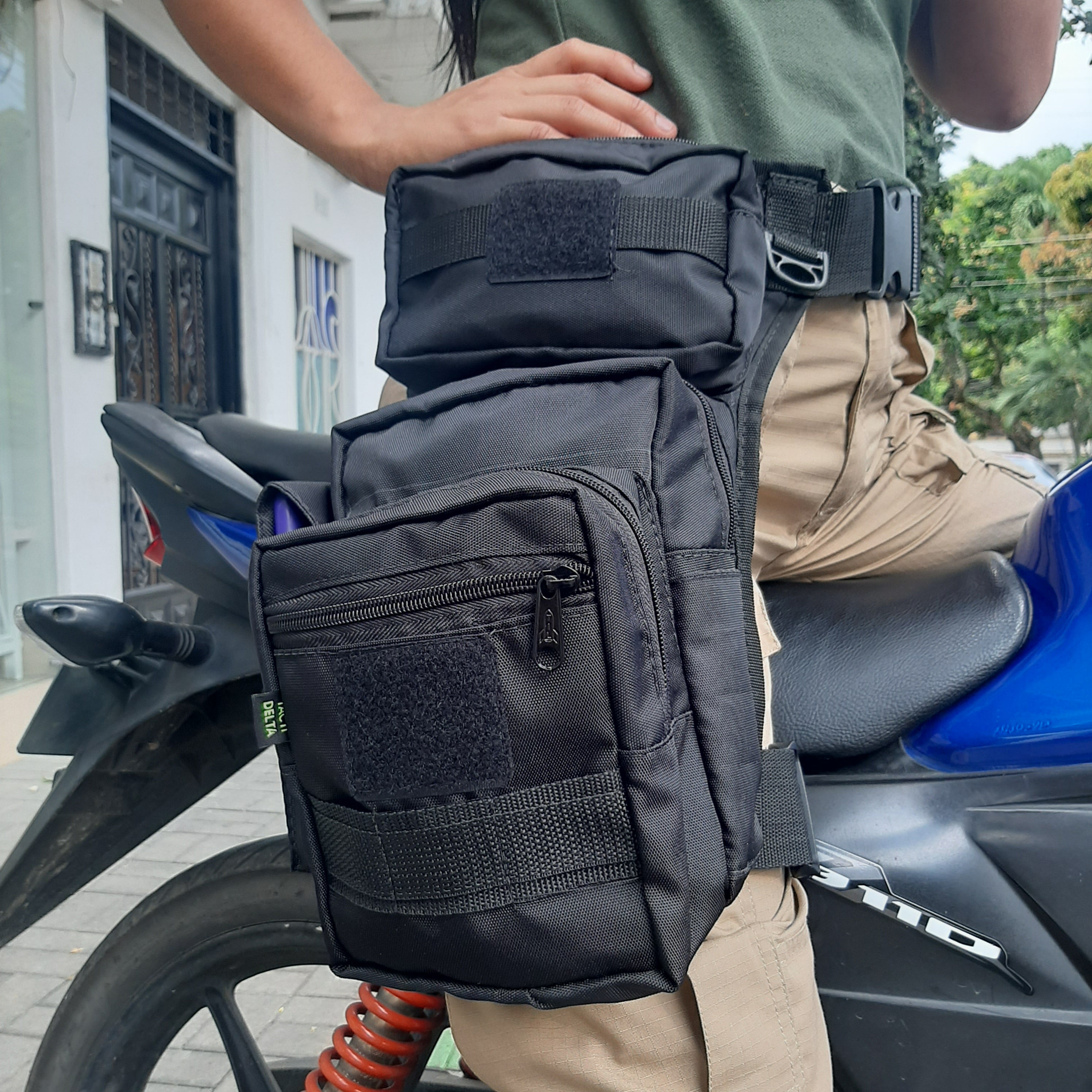 Canguro Piernero Swat R2 Negro